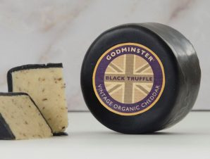 Βιολογικό Τυρί Cheddar με Μαύρη Τρούφα Wyke Farms (150g)